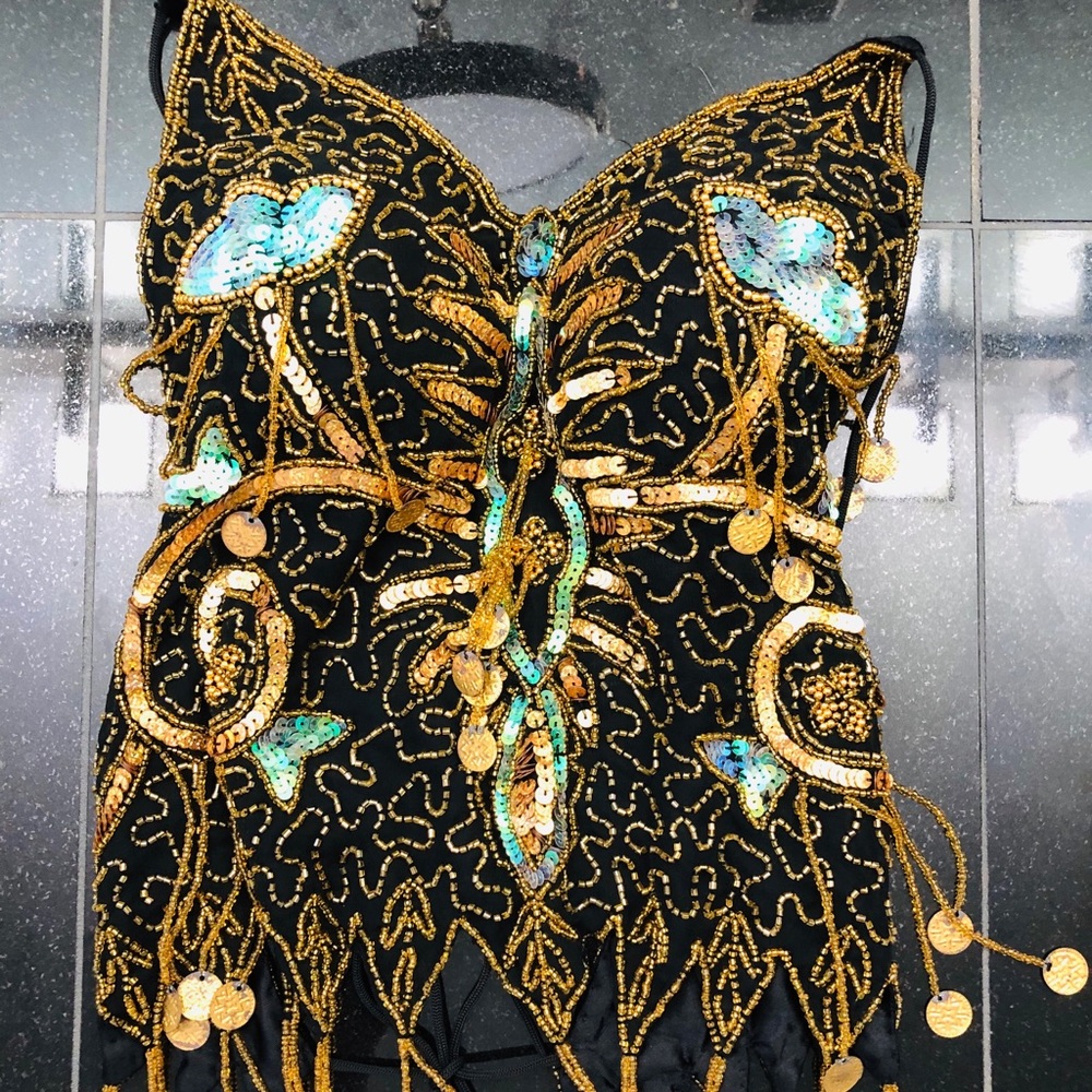 (S) Gold /Black Fancy flashy halter top. Only worn once.